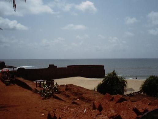 Sinquerim beach